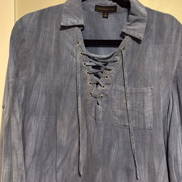 Dance & Marvel Light Blue Lace-Up Tunic top - super soft - small - Picture 3 of 4